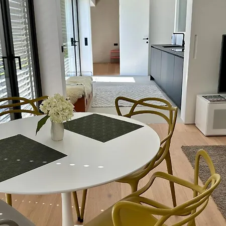 Traumsee Am Traunsee In Mit 180 Grad See- Und Traunsteinblick Gmunden