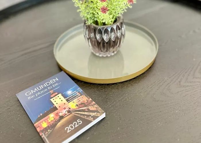 Appartement Traumsee Am Traunsee In Mit 180 Grad See- Und Traunsteinblick Gmunden